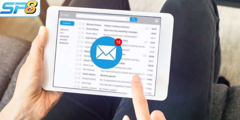Người chơi lựa chọn hỗ trợ bằng email